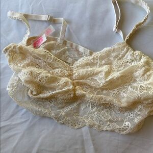 PINK Victoria's Secret Cream Lace Bralette